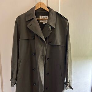Heritage London Fog Trenchcoat Men’s size 40R EUC